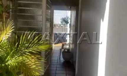 Sobrado à venda, com 128m². 4 Dormitórios, 2 Vagas e 1 sala, na Vila Mazzei.