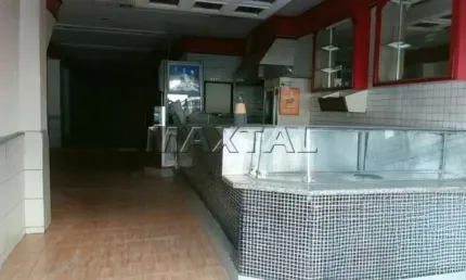 Salão Comercial, 250M², Voluntários da Pátria, ideal para bar, restaurante ou padaria.