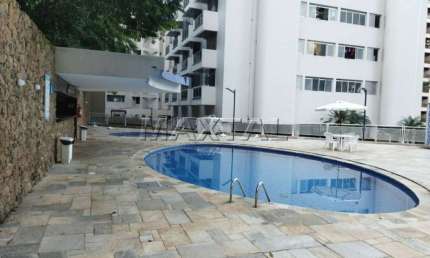Apartamento no Guarujá, praia de Pitangueiras, 3 dormitórios, 2 suítes, 3 banheiros e 2 vagas.