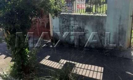 TERRENO ÁGUA FRIA PODENDO CONSTRUIR   315 m2 9.80 FRENTE  38 ,42 FECHA NO FUNDO 8 metros agua fria