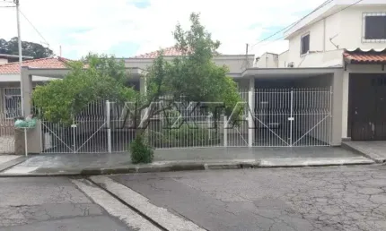 Vende-se casa térrea nas Palmas do Tremembé com 3 dormitórios sendo 1 suíte e 3 vagas
