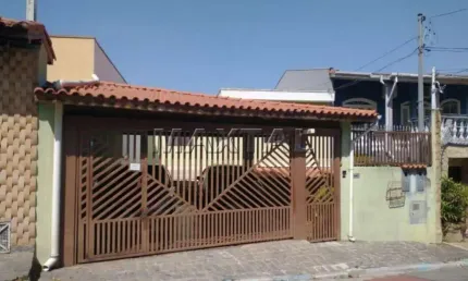 Sobrado em santa teresinha com 288m², 5 dormitórios, 2 suíte, 5 banheiros e 2 vagas.