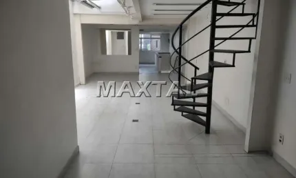 Casa comercial em Santana 160m², 5 salas, recepção, copa cozinha, 4 banheiros e edícula.