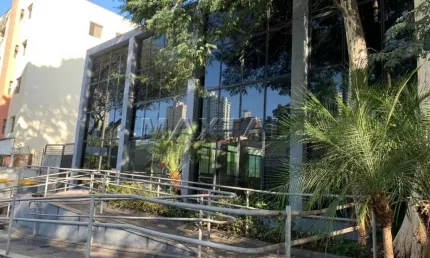 Prédio comercial Vila Guilherme 1227m², 3 andares com estacionamento com 30  vagas