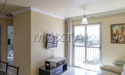 Apartamento em Santa Teresinha, 52m², 2 dormitórios,1 banheiro e 1 vaga de garagem.