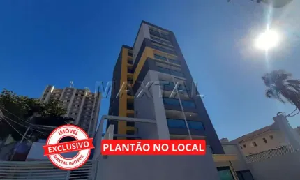 Studio de 25 m², 1 quarto, 1 suíte, 1 sala. 1 banheiro, varanda gourmet (churrasqueira) sem vaga