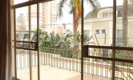 Casa à venda em Condomínio com 685m², 5 dormitórios, 5 banheiros, 2 salas e 4 vagas, em Santana.