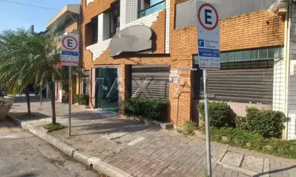 Loja comercial em santana, na rua doutor cesar, de 150m² e 2 banheiros.