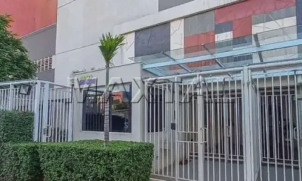 Apartamento no Brás com 33 metros de área útil, na Avenida Rangel Pestana, 1 dormitório, 1 banheiro.