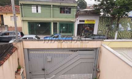 Sobrado  na Zona Oeste, Vila Guedes, sendo 3 Dormitórios, 4 Vagas com 151m².