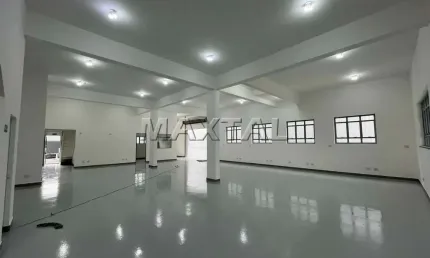 Prédio comercial para locação, próximo a Marginal Tietê, 900m² de área construída, 3 andares.