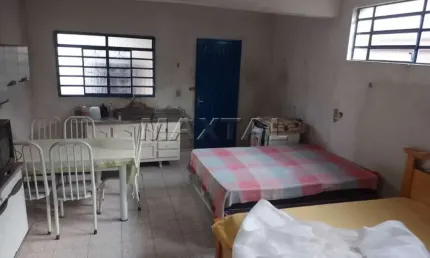 Casa à venda de 130m², com terreno de 400m². com 3 dormitórios e 1 suíte no lauzane paulista.