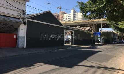 Terreno com Galpão vende ou estuda incorporação no bairro do Belenzinho com 1.132 M²