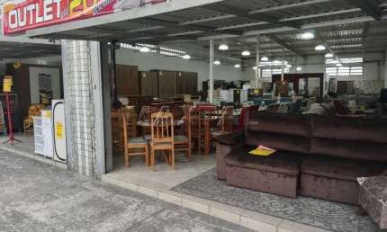 Galpão Comercial com 350 m² de área construída e 580m² de terreno no Bairro do Limão