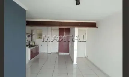 Apartamento reformado  à venda em santana, na rua voluntários da pátria, com 2 dormitórios e 1 vaga.