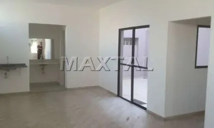Salas comerciais no Bairro de Santana com 120m², 2 banheiros, 01 vaga, junto à avenida Braz Leme.