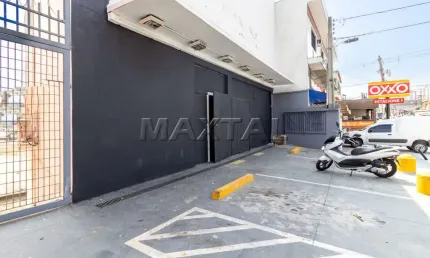 Loja comercial para locação na Av.  Imirim de 460 m²,  com 3 pavimentos e com 6 salas.