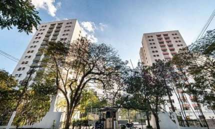 Apartamento à venda no Tucuruvi, de 3 dormitórios, 1 sala com 2 ambientes, e 2 vagas fixas.