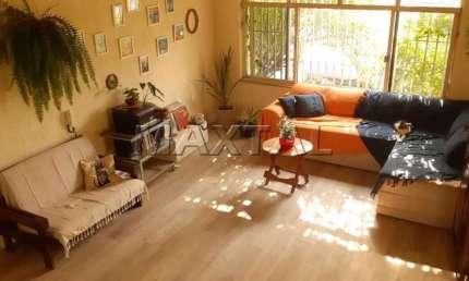 Sobrado na Zona Norte, no Bairro Vila Guilherme sendo 4 Dormitórios, 3 Vagas cobertas com 375m².