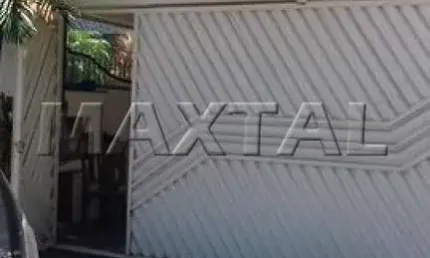 Casa para locação com 3 dormitórios, suite, 4 banheiros, 2 vagas, copa, cozinha e dependência