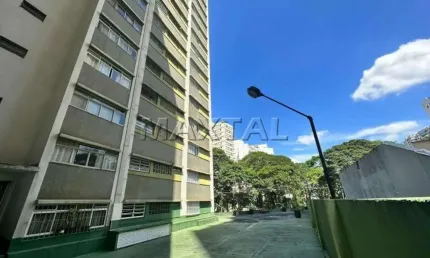 Apartamento à venda de 63m², com 2 dormitórios em Santana, na Avenida Braz Leme.