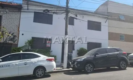 Casa Comercial com 100 m² em Santana, ao lado do Metrô com 6 salas, 2 banheiros, copa e lavanderia.