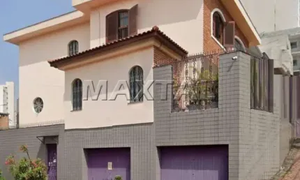 Casa de esquina à venda com 340m², 3 quartos, 1 Suíte, 2 vagas, no Jardim São Paulo.