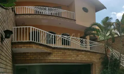 Sobrado alto da móoca com 5 quartos,  5 banheiros, 4 vagas, perto clube juventus