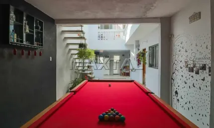 Terreno com 3 casas na Casa Verde Alta na rua Jamblico, área de 364m² e com 2 vagas.
