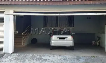 Casa à venda de 139m², na Vila Nova Mazzei. Com 3 dormitórios, 1 suíte e 2 vagas de garagem.