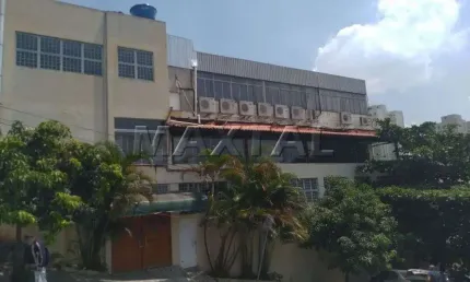 Prédio comercial à Venda com 3 pavimentos, 5 salas, 11 banheiros, 10 vagas, 1271m²   Freguesia do Ó