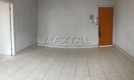 Sala comercial à venda, conjugada com 48m². À 100 metros do Metrô Santana.