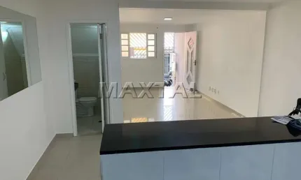 Casa na região da vila mazzei com 3 dormitórios, sendo 1 suíte, 3 banheiros e área de serviço.