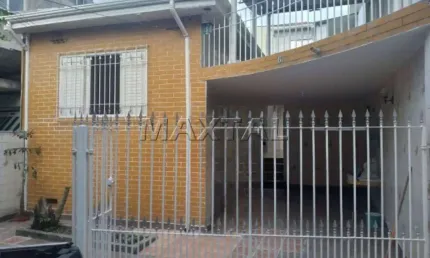 Casa na vila constança à venda, com 3 dormitórios, sala, cozinha, 2 banheiros e 2 vagas.