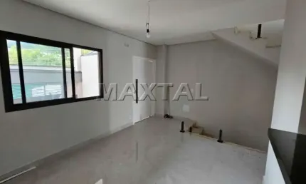 Sobrado com 362m², 4 dormitórios, 1suíte, 6 vagas, próximo a paródia pedro apóstolo.