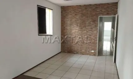 Excelente Casa comercial em Santana, 280m², com 6 salas, cozinha, 4 banheiros e 1 vaga.