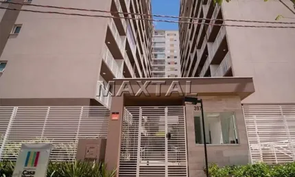 Studio à venda próximo a braz leme com 32m², 1 quarto, 1 banheiro, sala cozinha e sacada de vidro.