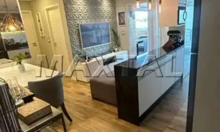 Apartamento na Parada Inglesa com 2 dormitórios, 1 suíte, 1 vaga de garagem de 60m²