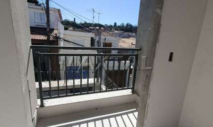 Sobrado novo de 3 dormitórios com 1 suítes e 2 vagas de garagem, na Água Fria.