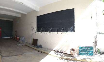 Galpão comercial à venda próximo da Estação de Metrô Belém,  2517m²  na Água Rasa
