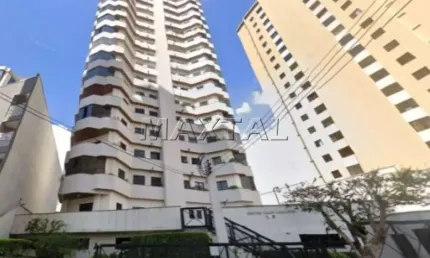 Apartamento à venda de 112m², com 2 quartos, sendo 2 suítes e sala - água fria.