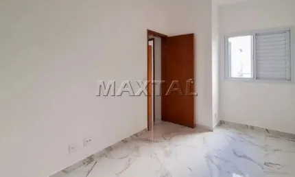 Apartamento à venda, com 2 dormitórios, 1  banheiros, área de serviço em santana