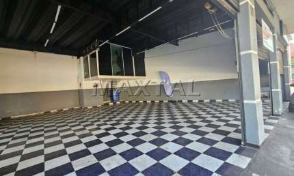 Loja comercial com 280m², com escritório, 2 banheiros, próximo a Avenida Imirim.