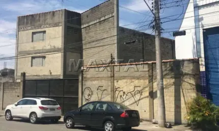 Para operadores logísticos: galpão ao lado do rodoanel com 1.493,00 metros de área construída.