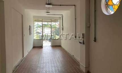 Salão comercial 45m², para alugar em Perdizes, salão com ar condicionado e 1 banheiro.