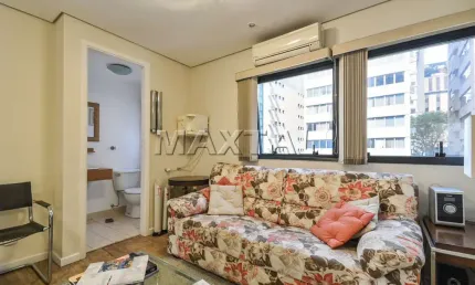 Sala comercial à venda na Bela Vista, 93m². Recepção, 3 salas, 3 banheiros e 2 vagas.