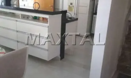 Casa em rua fechada com 170 m². de 3 dormitórios, 2 suítes, 2 vagas. com edícula, em santana.