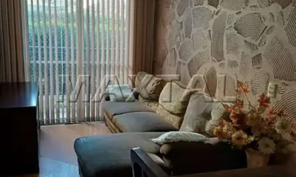 Apartamento no Jardim Japão com 2 dormitórios, 1 banheiro, 1 vaga de garagem, 44m².
