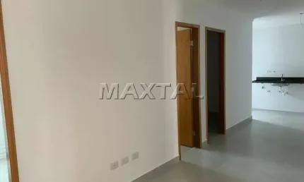 Apartamento à venda de 35m² no Tucuruvi. Com 2 Quartos e varanda. Aceita Pet.