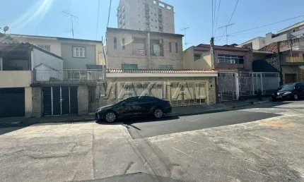 Sobrado à venda no Jardim São Paulo na Rua Al Noronha, à 200 metros do Metrô com 3 suítes e 5 vagas.